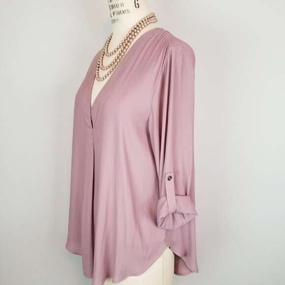 Lush Chiffon V Neck Roll Tab 3/4 Sleeve Mauve Blouse Ladies Size Medium - Picture 5 of 9